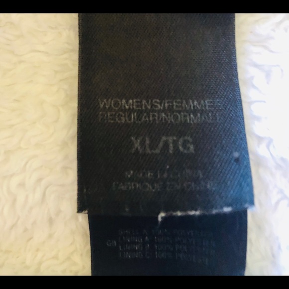 NORTH FACE Zip-up. - Picture 10 of 14